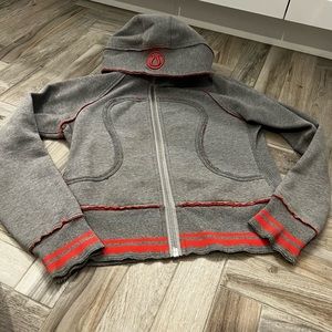 Sz10 Lululemon Grey Scuba
